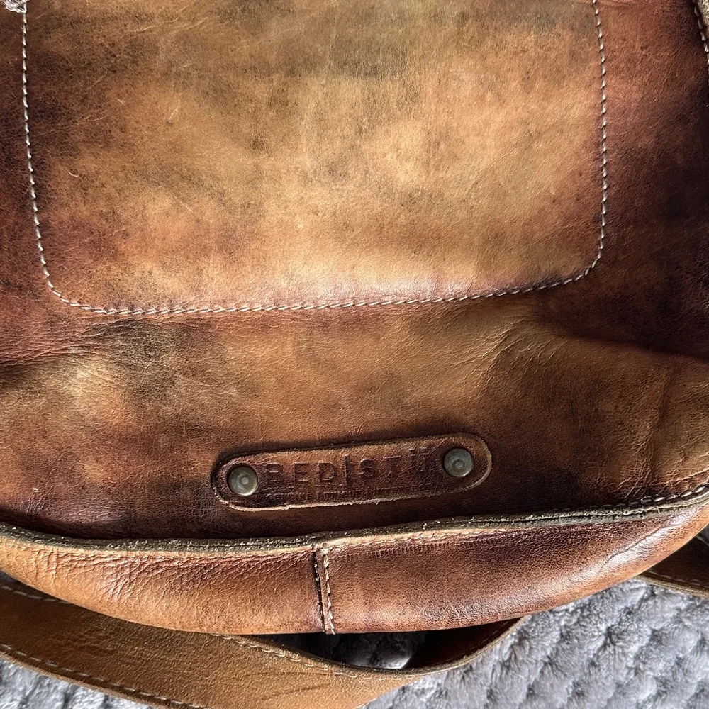 BED|STU Venice Beach Studded Leather Crossbody Bag - Picture 7 of 7